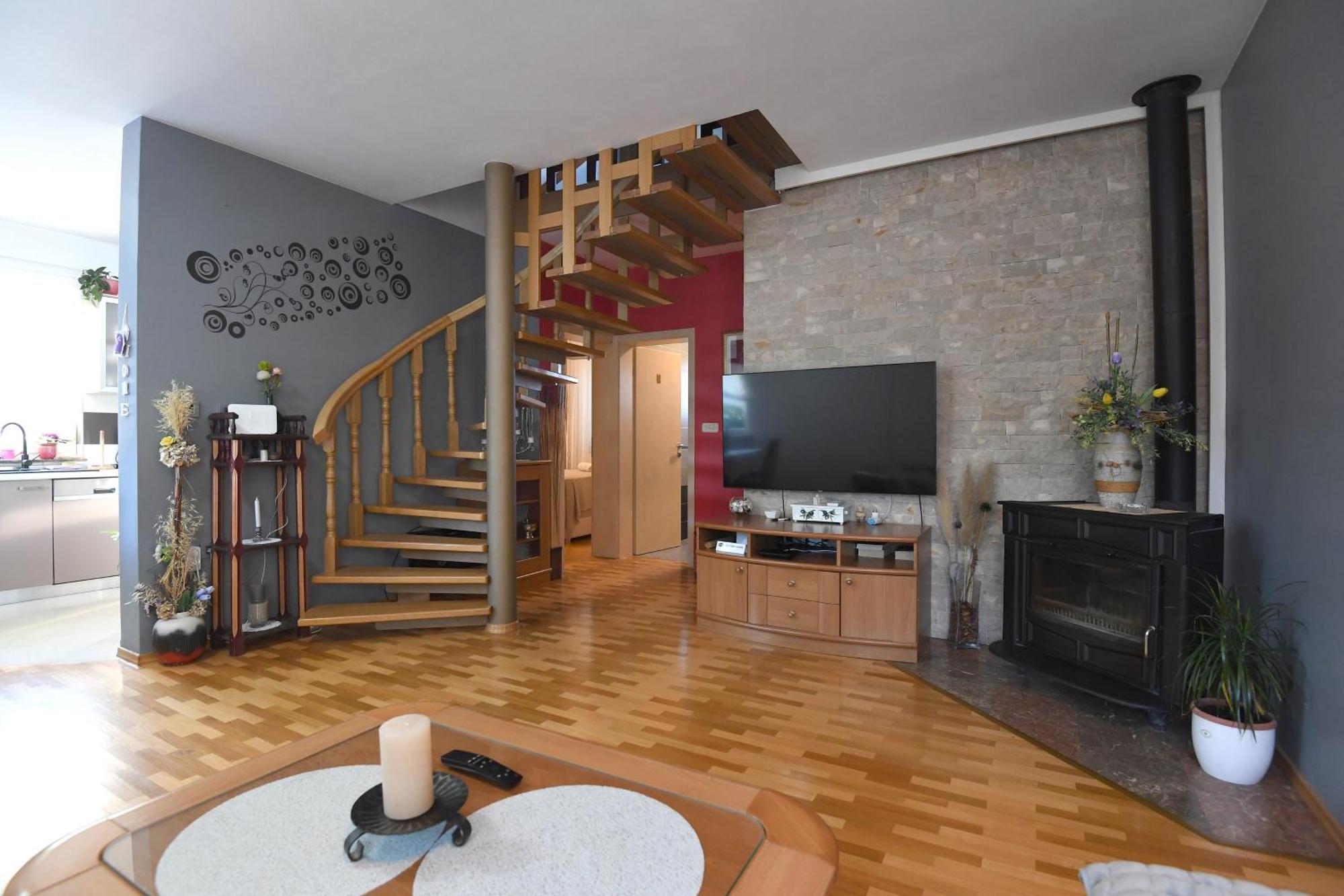 Villa Tinov Dvor Brisevo Kültér fotó